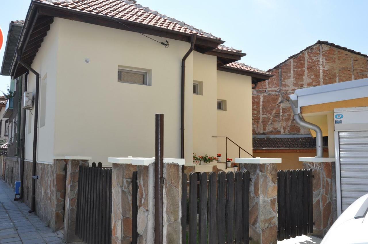 Къща За Гости Ирис Kjustendil Exterior foto